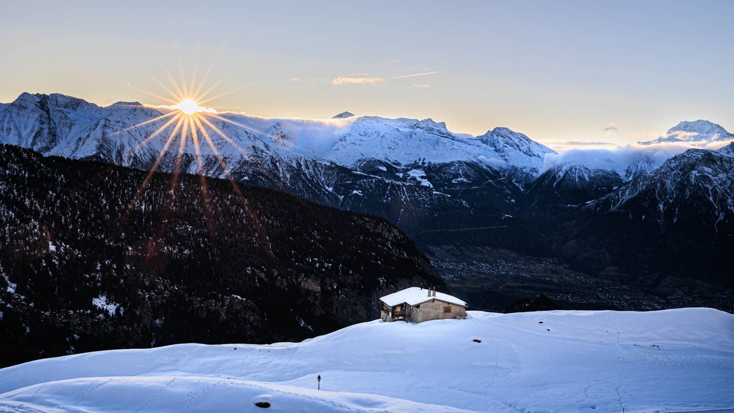 Erste Sonnenstrahlen Belalp